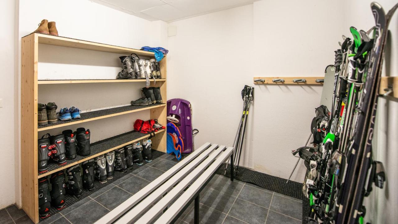 Aventura Apartment Grachen Ngoại thất bức ảnh